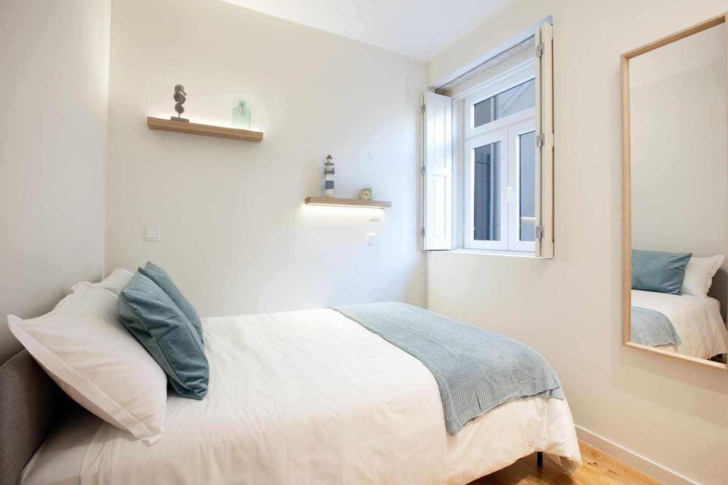 North Side Apartment Porto Luaran gambar