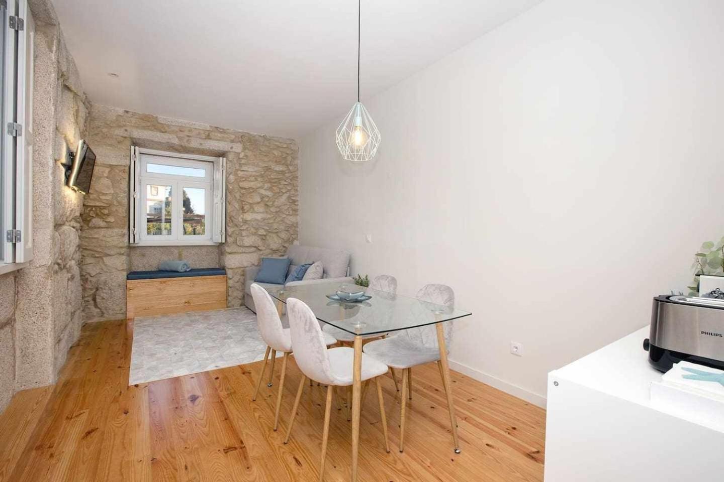 North Side Apartment Porto Luaran gambar