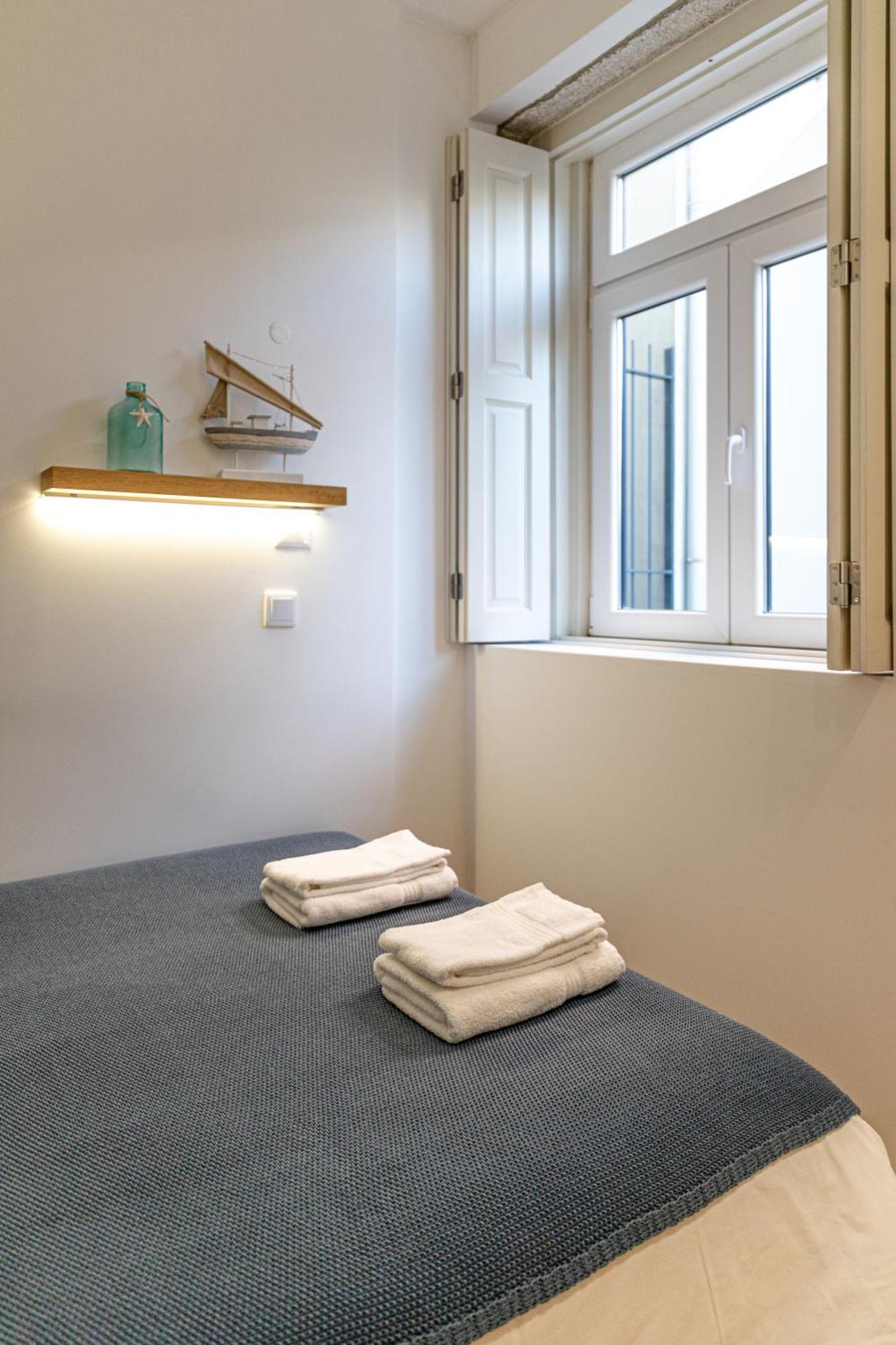 North Side Apartment Porto Luaran gambar